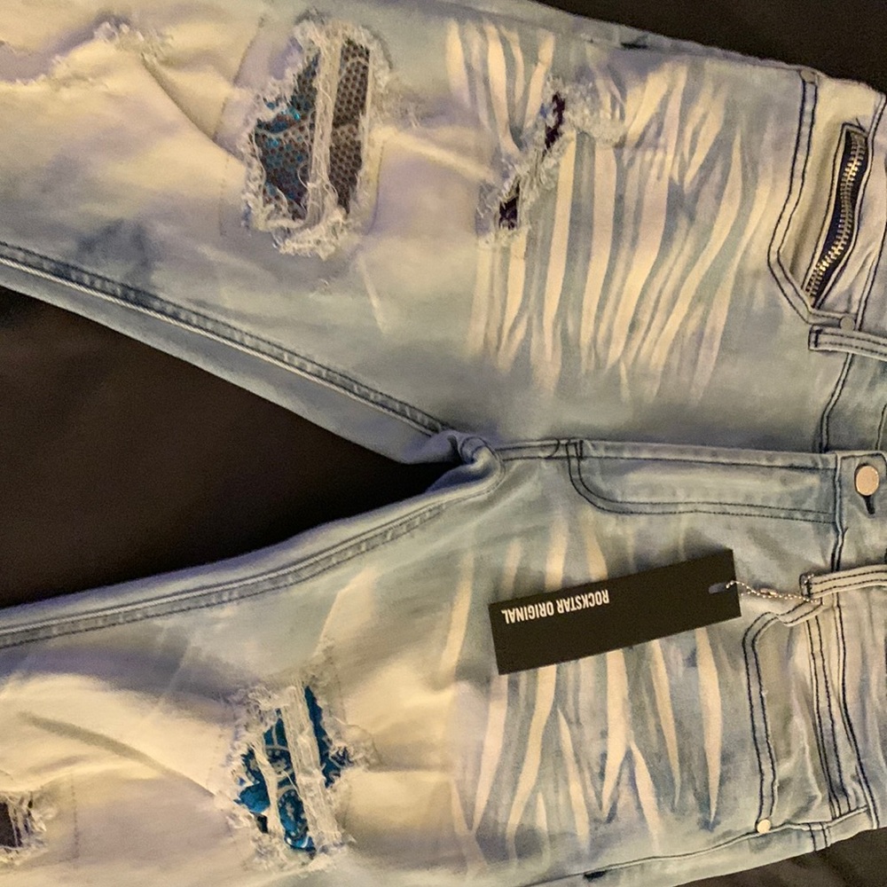Blue crystal jeans. size 32 men.